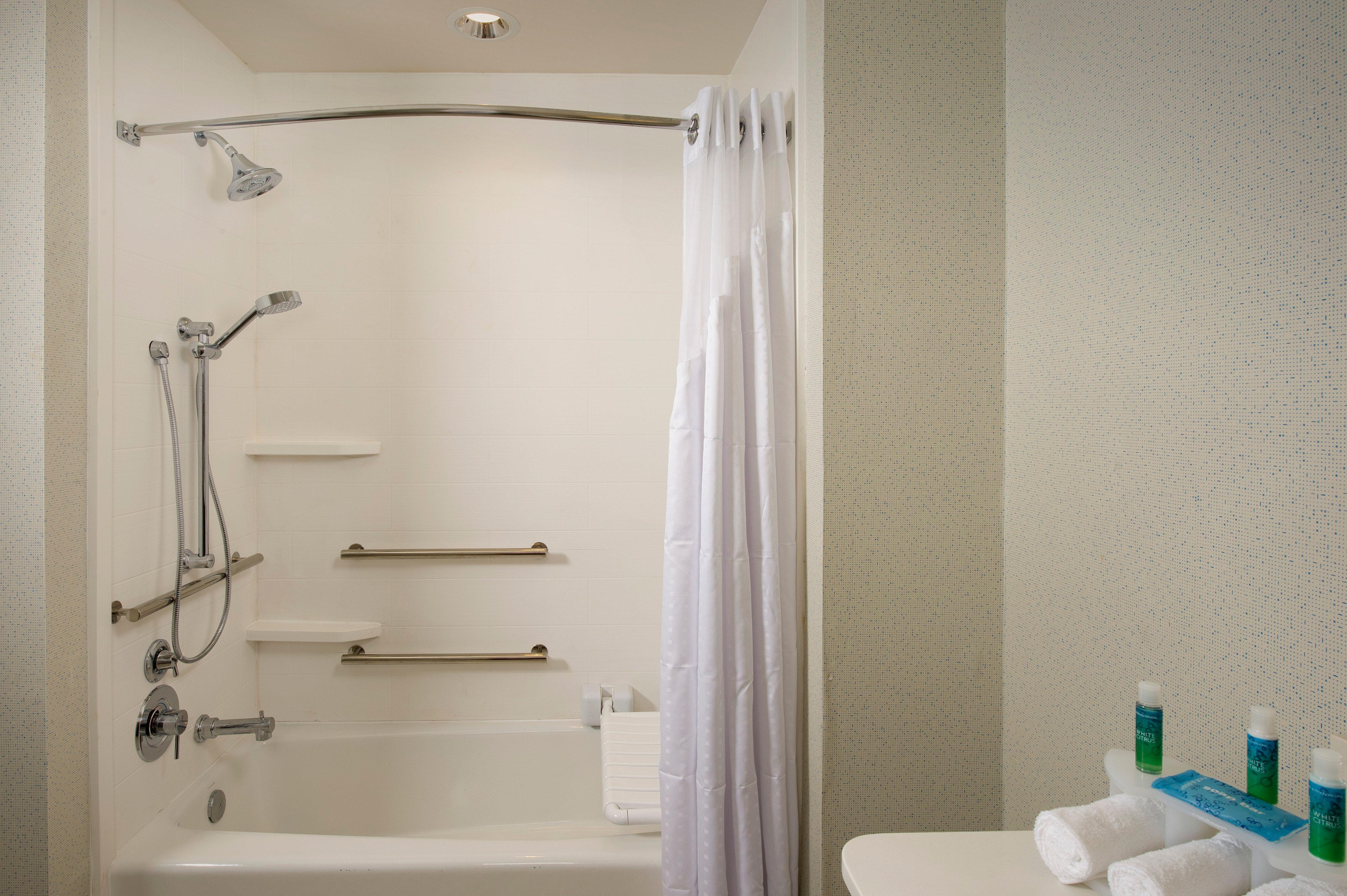 Holiday Inn Express & Suites Bay City By Ihg Exteriör bild